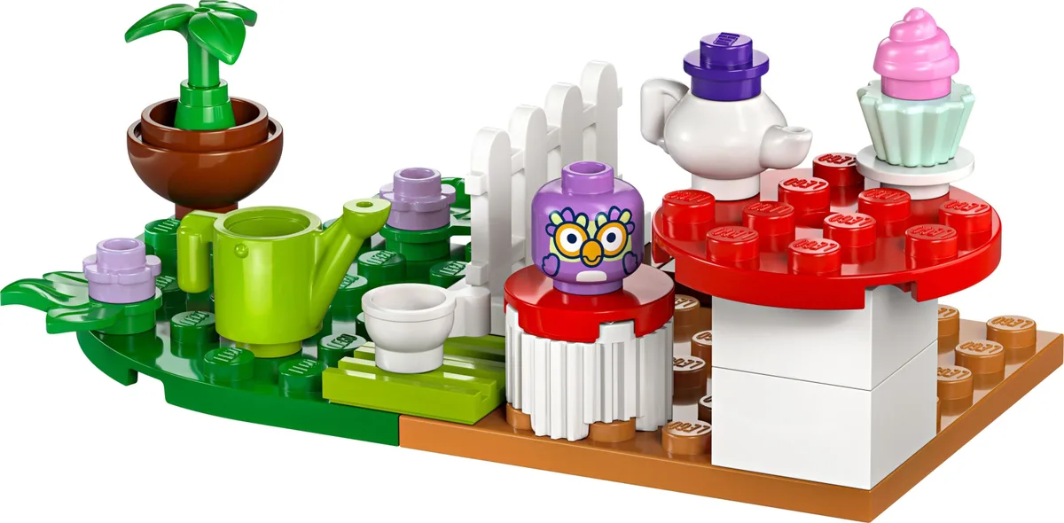 Конструктор LEGO набор "Блуи" Чаепитие Блуи