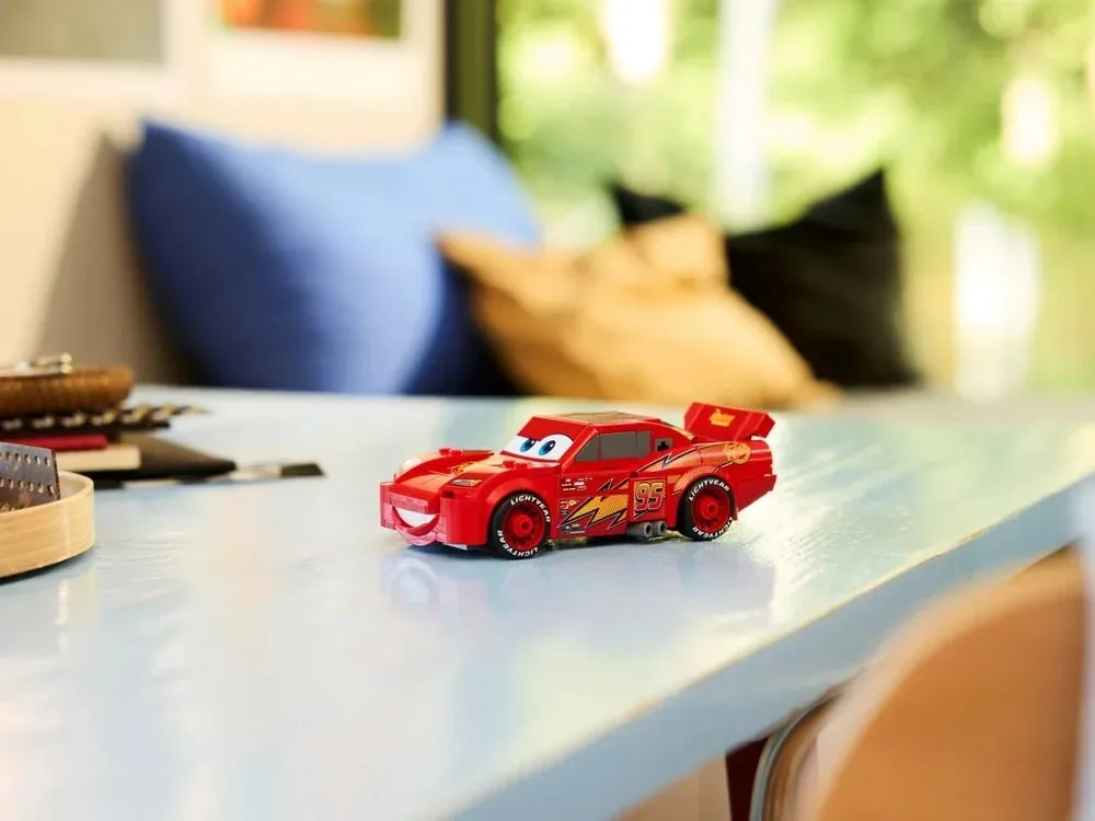 Конструктор LEGO Speed Champions Блискавка МакКвін