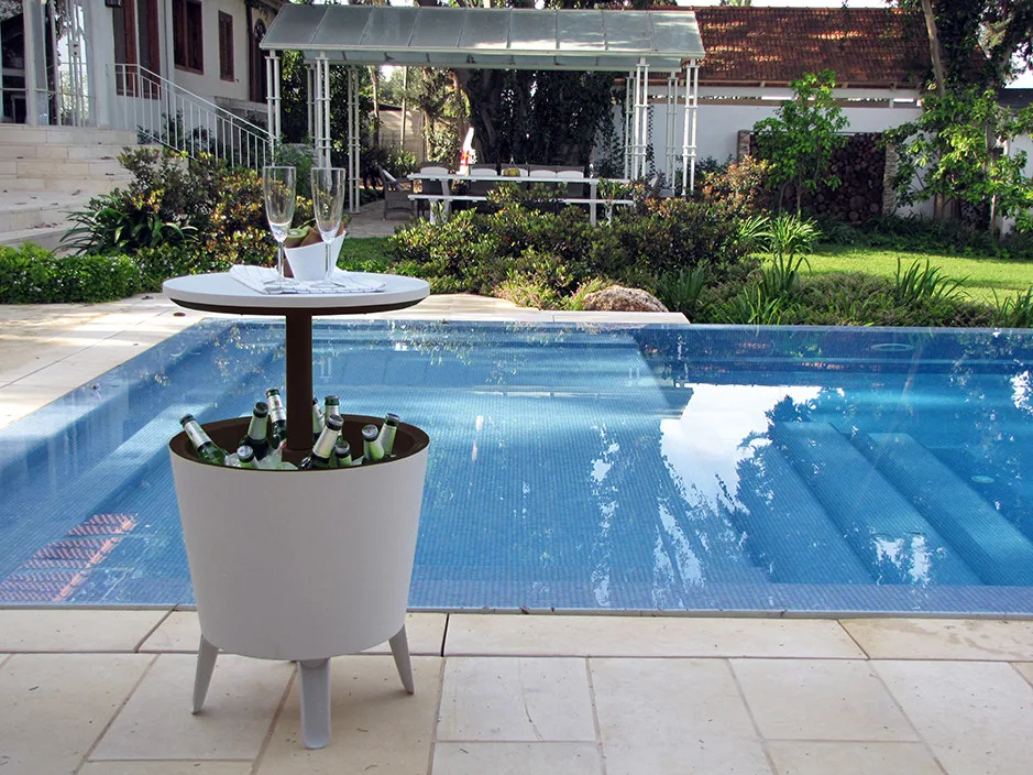 Стіл бар пластиковий Keter 60х60х85 см коричневий