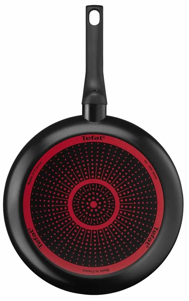 Сковорода Tefal Simply Clean, 26 см, алюмінієва, з бакелітовою ручкою, чорного кольору.