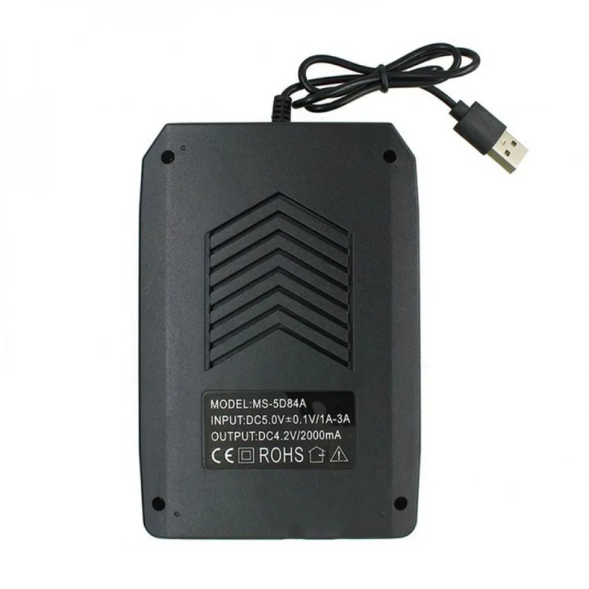 Зарядний пристрій для акумуляторів 4 слоти USB 134х90х35 мм Чорний