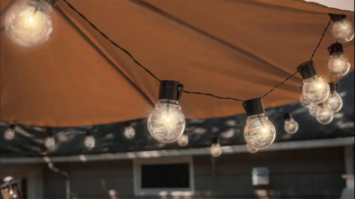 Гірлянда SuperLED пластикова 5,5 м 20 LED тепле світло