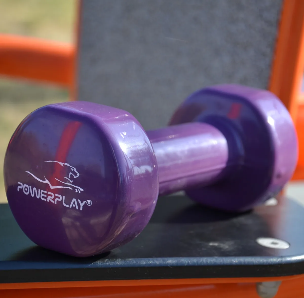 Гантель Active Point виниловая 2,5 кг фиолетовая