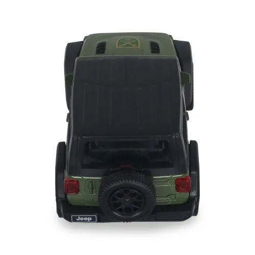 Автомодель Jeep Wrangler Rubicon TechnoDrive Шевроны Героев для коллекционирования игрушечная машинка