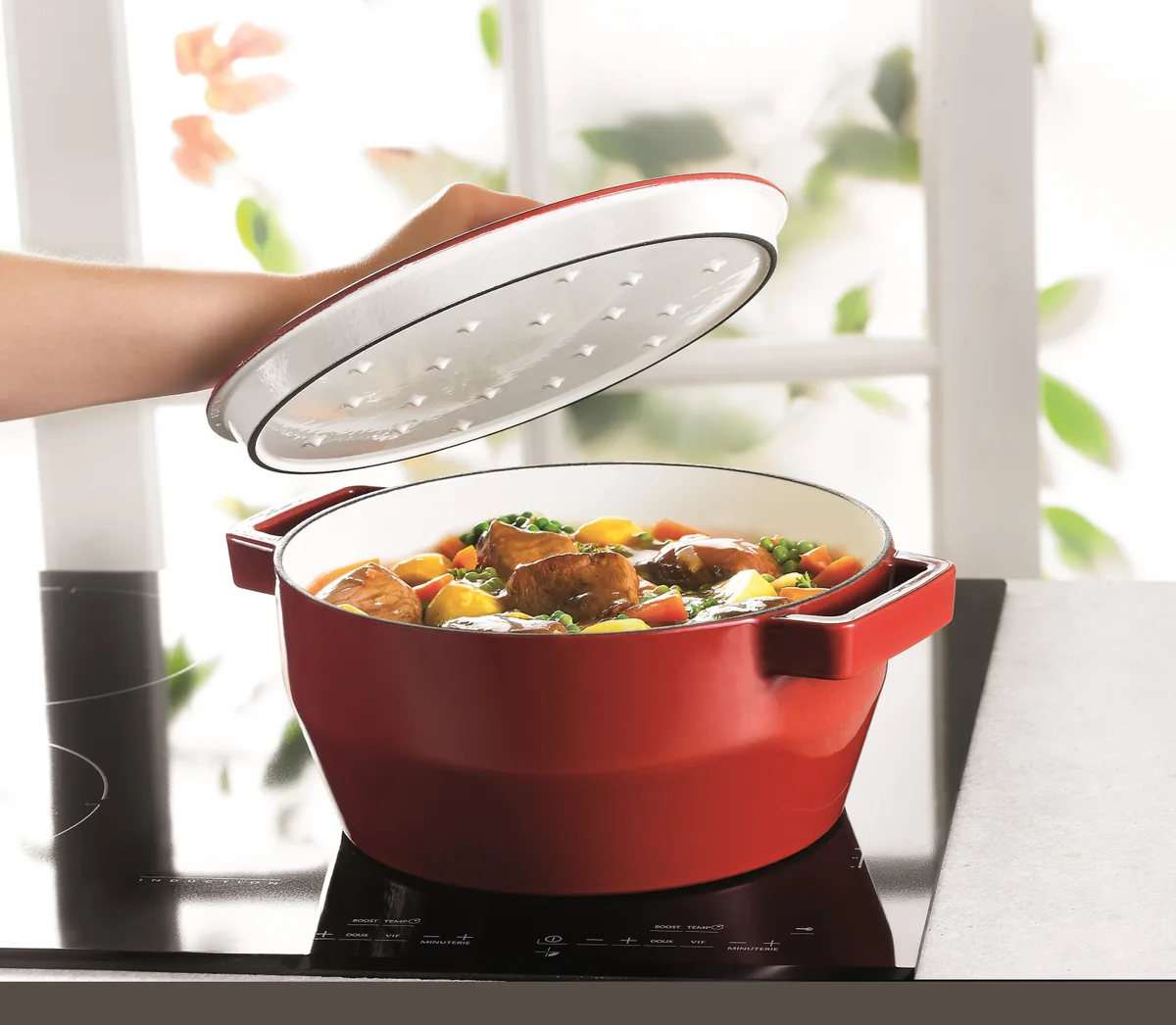 Каструля PYREX чавун 20 см червона