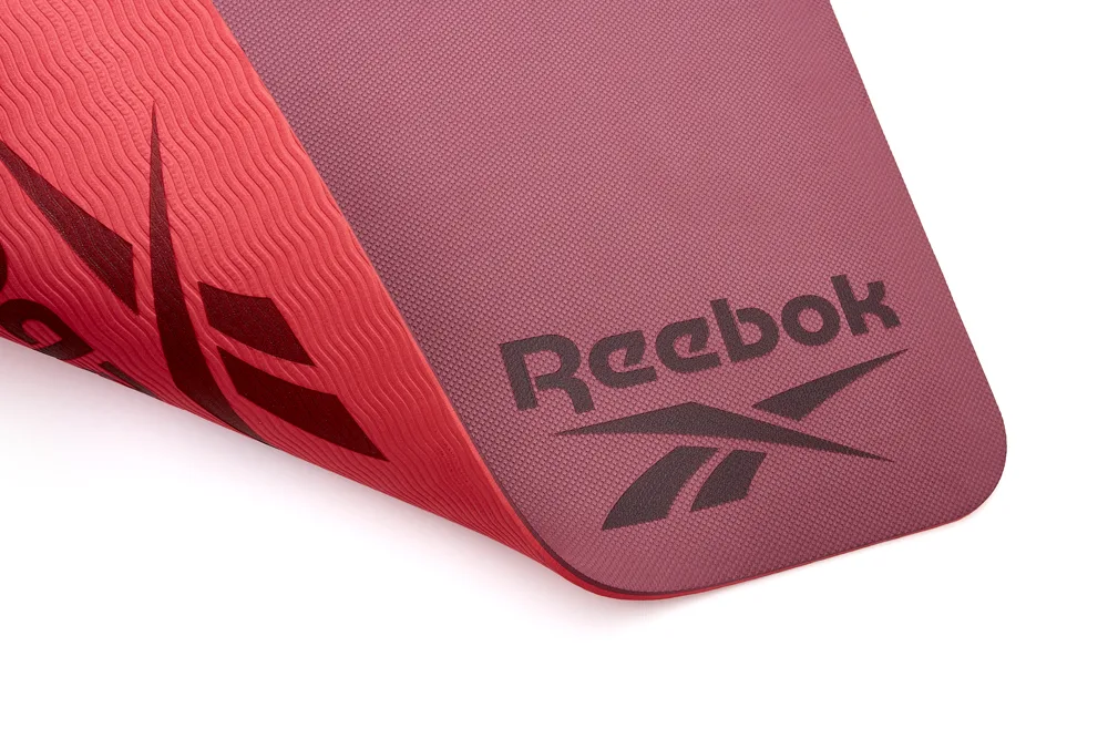 Двосторонній килимок Reebok поліестер 176х61х0,6 см червоний