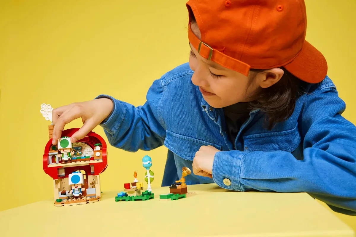 Конструктор LEGO Super Mario Вечірка в будинку Toad