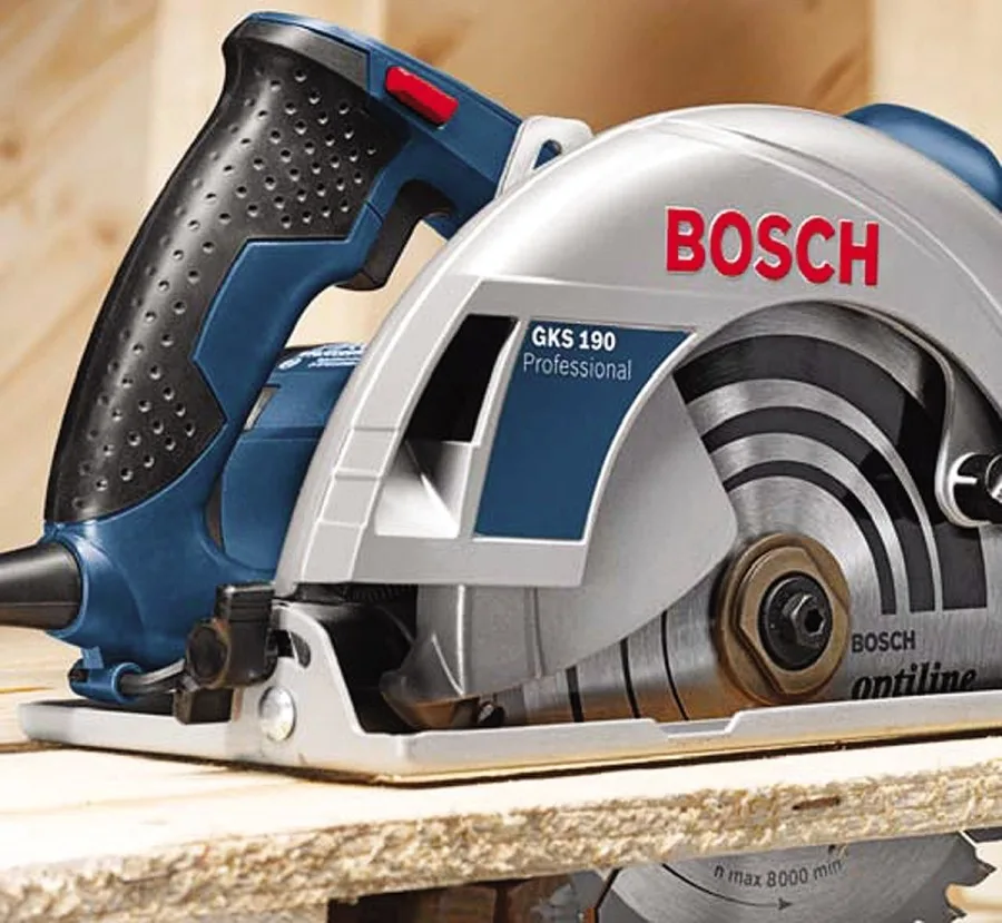 Дискова пила Bosch Professional GKS 190, 1400 Вт, 190 мм, вага 4.2 кг.