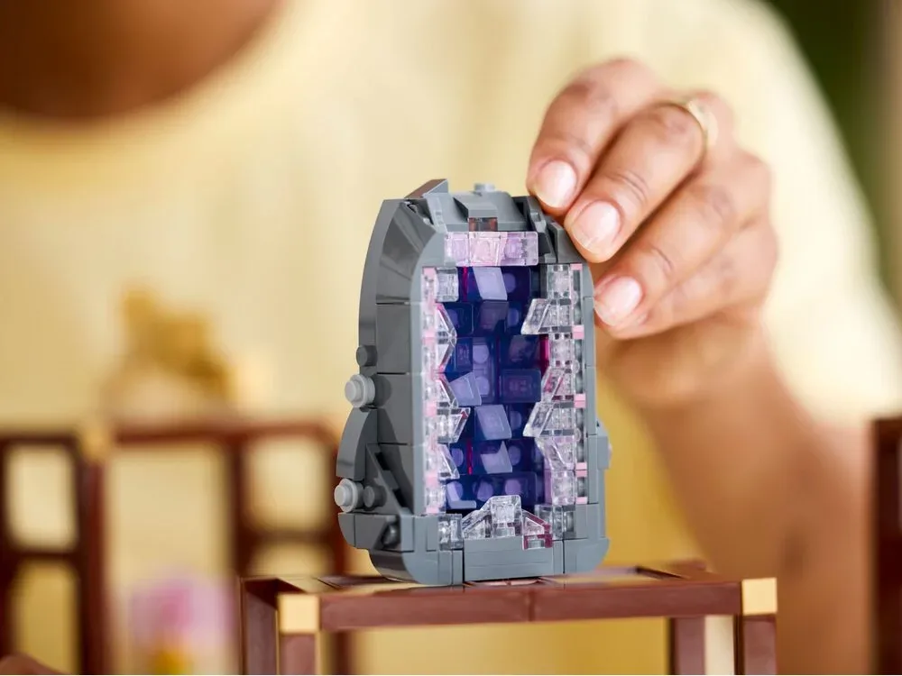 Конструктор LEGO Ideas Колекція мінералів декор різнокольоровий 18+