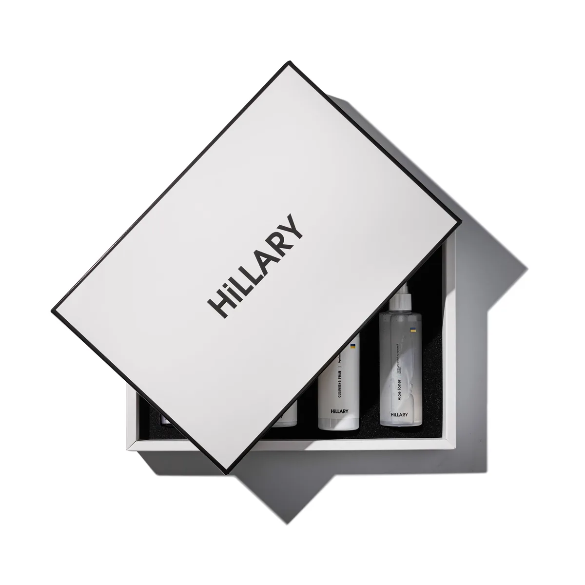 Набор для ежедневного ухода за сухой и чувствительной кожей Hillary Perfect 6 для увлажнения и восстановления гидролипидного барьера.